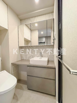 【玄関】 | シーズンフラッツ大井町 | ゆったりとした玄関です