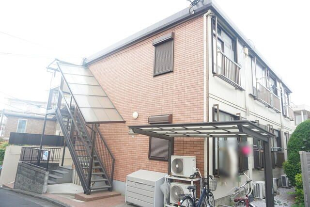 練馬区上石神井４丁目のアパートの外観