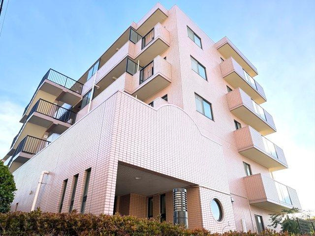 ファミール松戸リバーステージの外観|ドキドキの新生活も、安心してスタート。ぴったりの住まいを見つけませんか？クランディアが一緒に住まい選びをサポートします‼　まずは、お気軽にお問合せください　＃クランディア