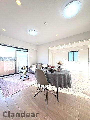 ファミール松戸リバーステージのダイニング|ドキドキの新生活も、安心してスタート。ぴったりの住まいを見つけませんか？クランディアが一緒に住まい選びをサポートします‼　まずは、お気軽にお問合せください　＃クランディア