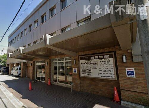 柏グリーンコーポのエントランス|医療法人聖峰会岡田病院まで810m 