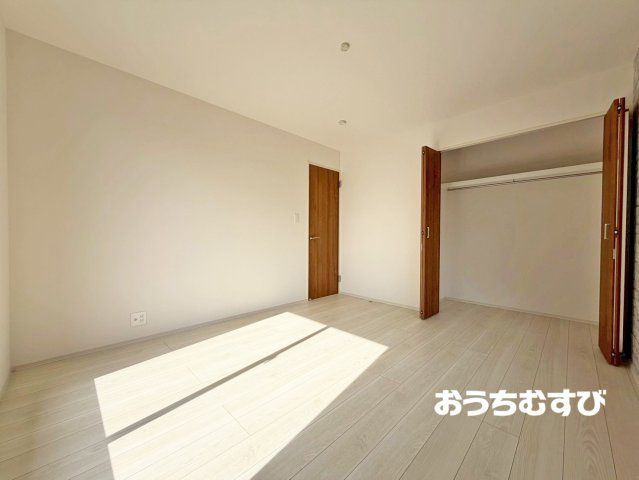 守山区小幡南2丁目(全3棟)の洋室