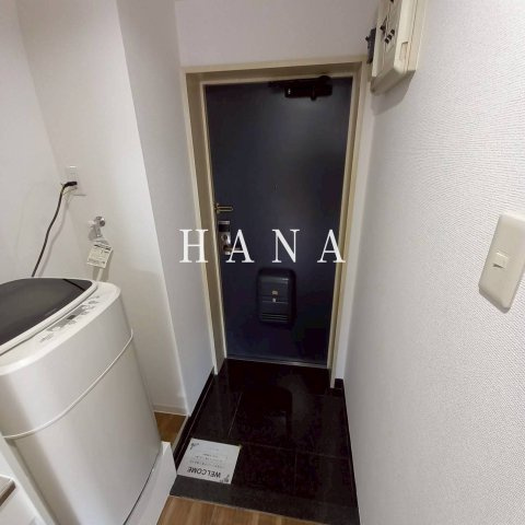 METEORIT弐番館の玄関