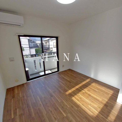 METEORIT弐番館の居間・リビング