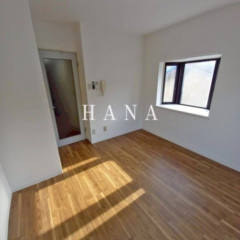 METEORIT弐番館の居間・リビング