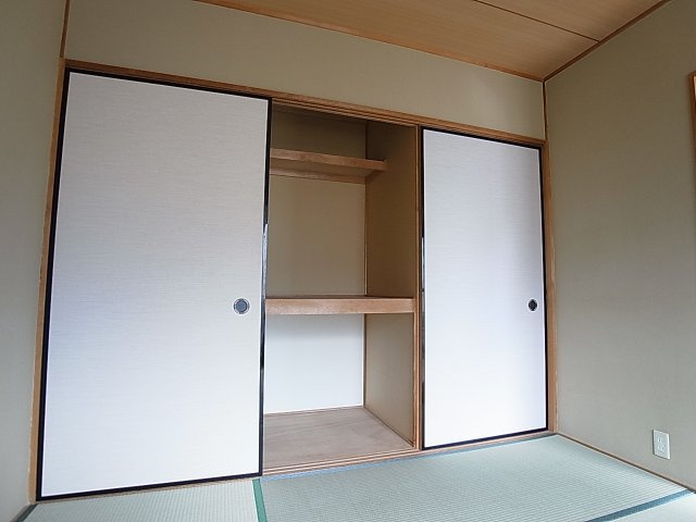 アイマンション長尾の収納|各部屋に収納完備