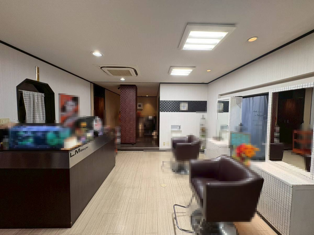 京都市西京区大原野西境谷町1丁目のその他共用部分|落ち着いた雰囲気の室内です。