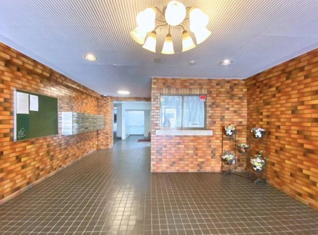 【エントランス】