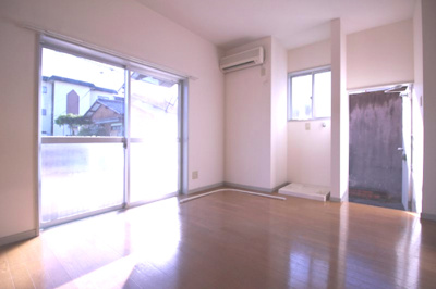 【居間・リビング】 | レジデンス伊島 A棟