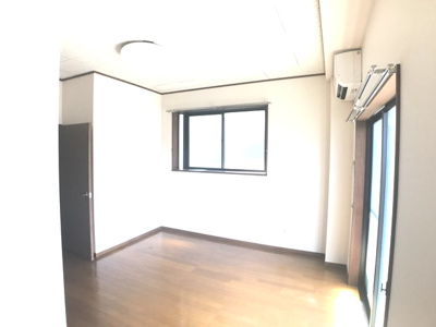 【居間・リビング】 | ラッキーハウス　南棟