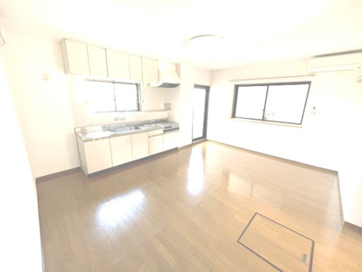 【居間・リビング】 | ジョイフル津島Ⅰ号館