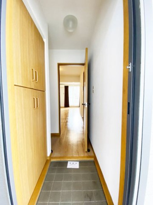 【玄関】 | コーポレイバンⅡ