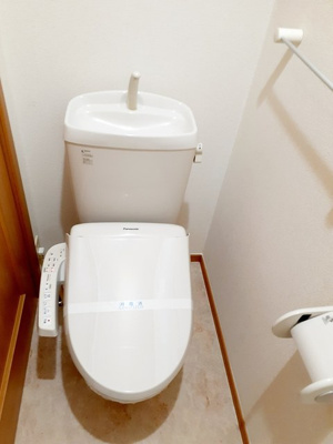 【トイレ】 | ラッフィナートカーサ壱番館 | ☆神戸市須磨区　ラッフィナートカーサ壱番館☆