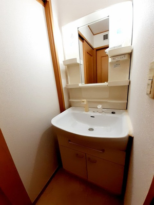 【洗面所】 | ラッフィナートカーサ壱番館 | ☆神戸市須磨区　ラッフィナートカーサ壱番館☆