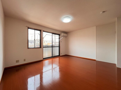 【居間・リビング】 | ドミトリー赤井