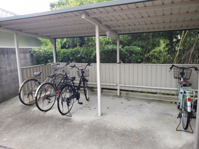 【その他共用部分】 | グリチネ | 駐輪場あり☆神戸市垂水区　グリチネ　賃貸☆