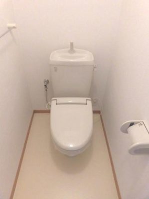 【トイレ】 | メゾンアンソレイエⅠ | ☆神戸市垂水区　メゾンアンソレイエⅠ☆