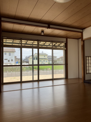 【居間・リビング】 | 宮山崎戸建