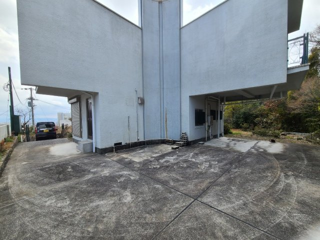 仁川百合野町戸建の駐車場|☆西宮市　仁川百合野町戸建☆