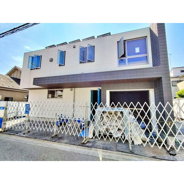 ＣＲＥＳＴ　ＯＩＺＵＭＩ