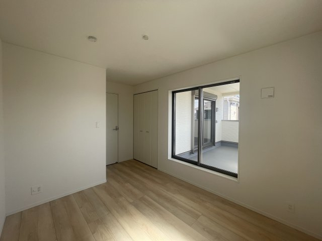 クレイドルガーデン八戸市小中野第7　1号棟の洋室