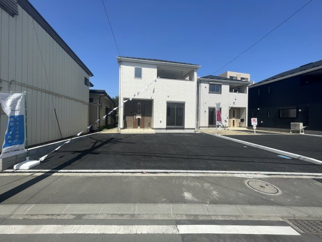 クレイドルガーデン八戸市小中野第7　1号棟の駐車場