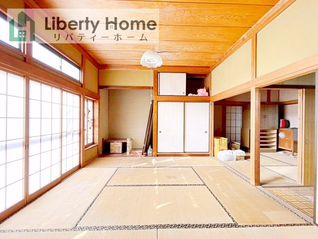 かすみがうら市稲吉東4丁目　中古戸建の寝室