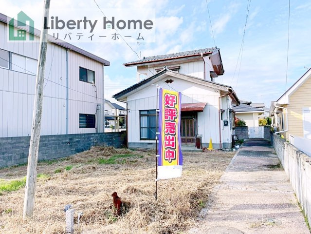 かすみがうら市稲吉東4丁目　中古戸建の駐車場