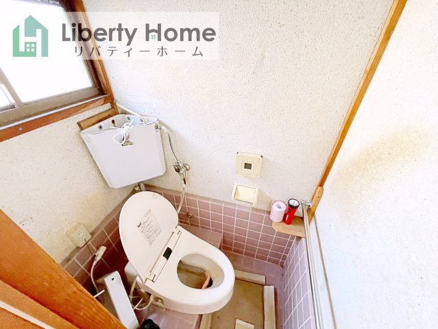 かすみがうら市稲吉東4丁目　中古戸建のトイレ