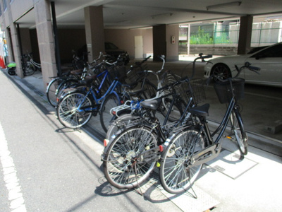 【その他】 | コートラビーム | 敷地内自転車置き場です