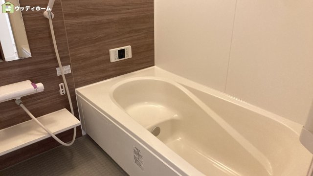 川口市青木2丁目　中古一戸建ての浴室