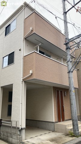 川口市青木2丁目　中古一戸建ての外観