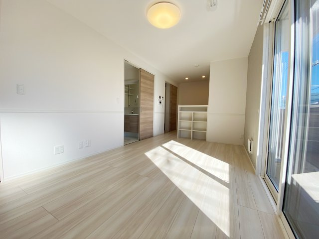 グラセフルⅢの洋室|別号室の参考写真です。