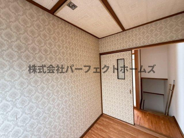 萱島東2丁目テラスハウスの洋室|ゆったりした洋室です