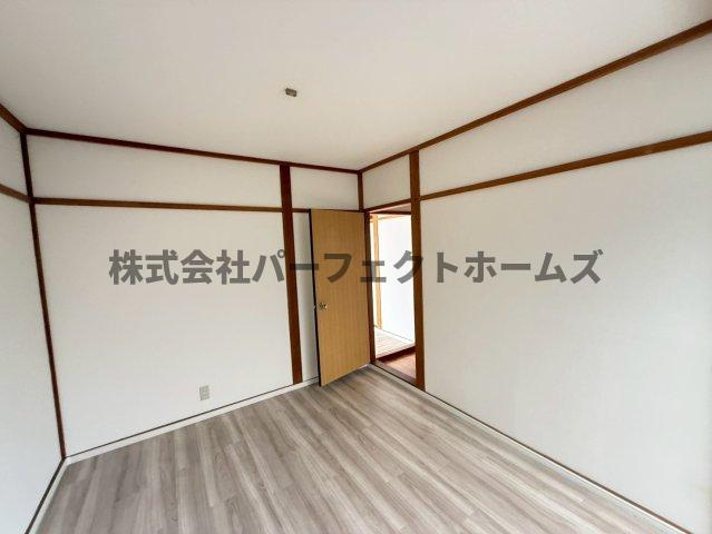 萱島東2丁目テラスハウスの洋室|広々とした洋室です