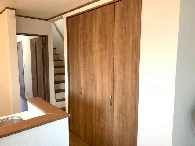 売新築戸建　静岡市葵区上土２丁目の収納