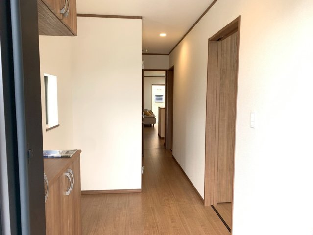 売新築戸建　静岡市葵区上土２丁目の玄関