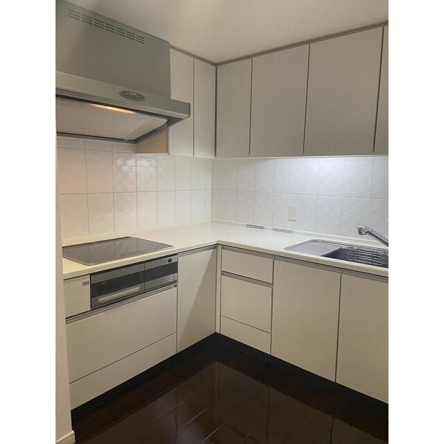 ＫＷレジデンス桜新町のキッチン