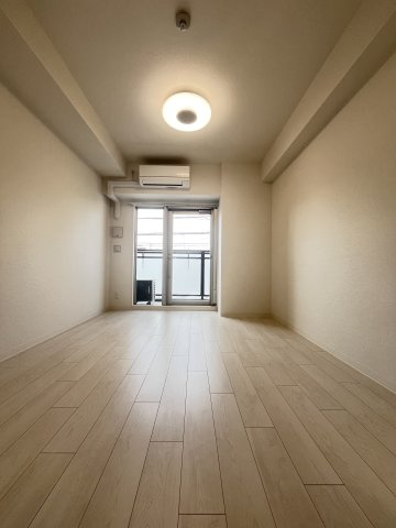 大阪市城東区東中浜２丁目の賃貸マンションの居間・リビング