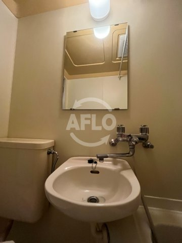 ゴックス南森町の洗面所|ゴックス南森町　洗面台