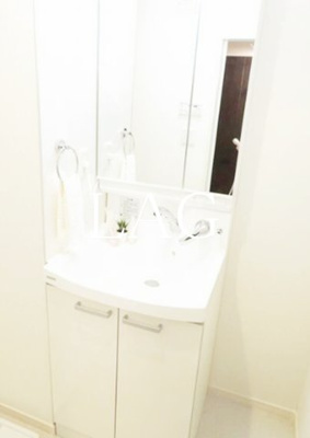 【洗面所】 | アムールトミーパレスⅢ | 洗面台です。