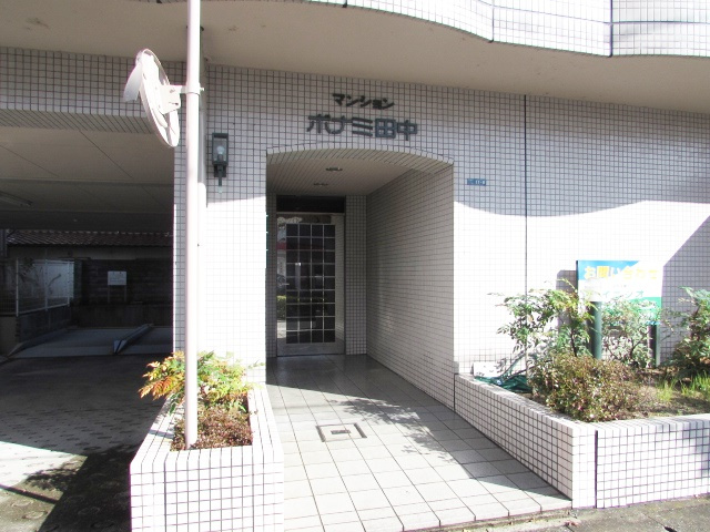 マンションボナミ田中のエントランス