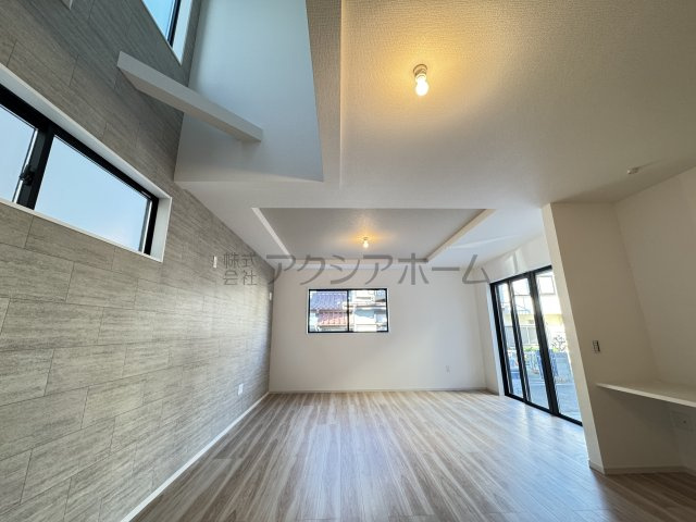 所沢市東狭山ケ丘1丁目・全1棟　新築一戸建　～駅徒歩5分～の居間・リビング