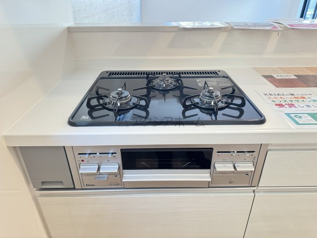 所沢市東狭山ケ丘1丁目・全1棟　新築一戸建　～駅徒歩5分～のキッチン