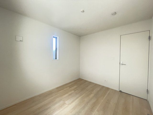 クレイドルガーデン八戸市小中野第7　2号棟の洋室