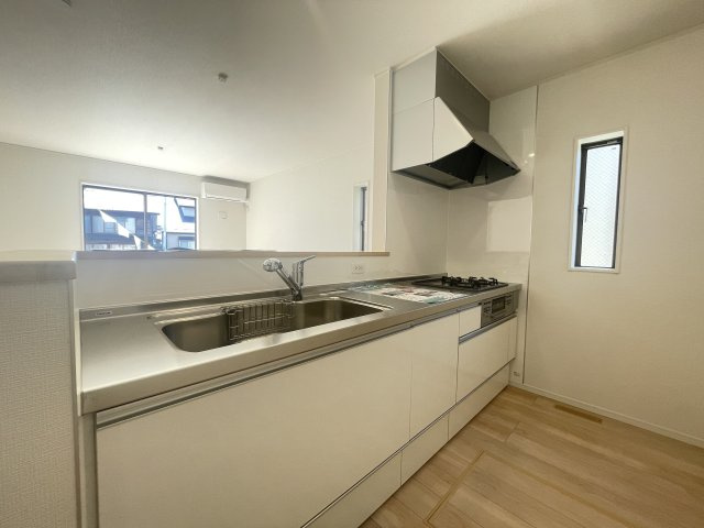 クレイドルガーデン八戸市小中野第7　2号棟のキッチン