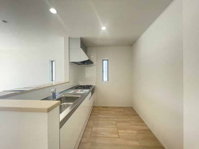 クレイドルガーデン八戸市小中野第7　2号棟のキッチン