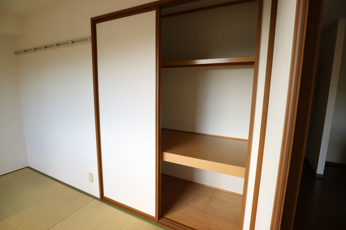 パルティーダC棟の収納