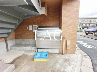 【その他共用部分】 | コスモポリタン | ゴミ置場です。