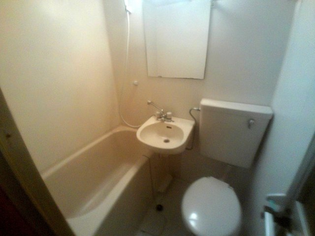 モンテメール学園前のトイレ